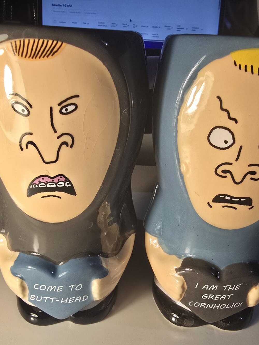 Beavis and Butt-Head Figural Ceramic Coffee Mug Set 2pc 12 oz Blue/Black Chipped